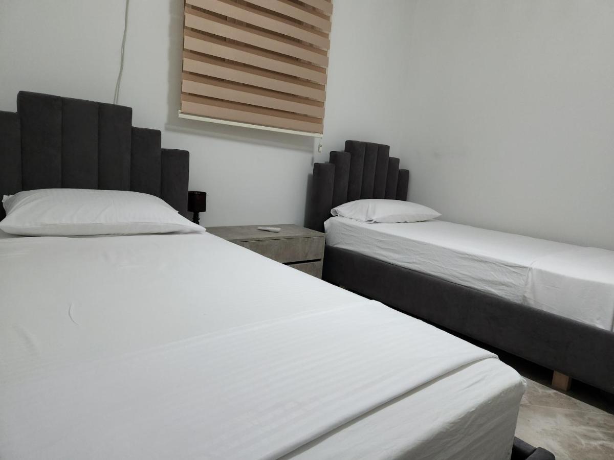 Panorama View Apt, 150M To Beach, 750M Lungo Mare Apartment Vlore Exterior photo