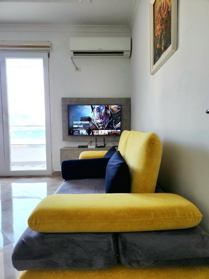 Panorama View Apt, 150M To Beach, 750M Lungo Mare Apartment Vlore Exterior photo