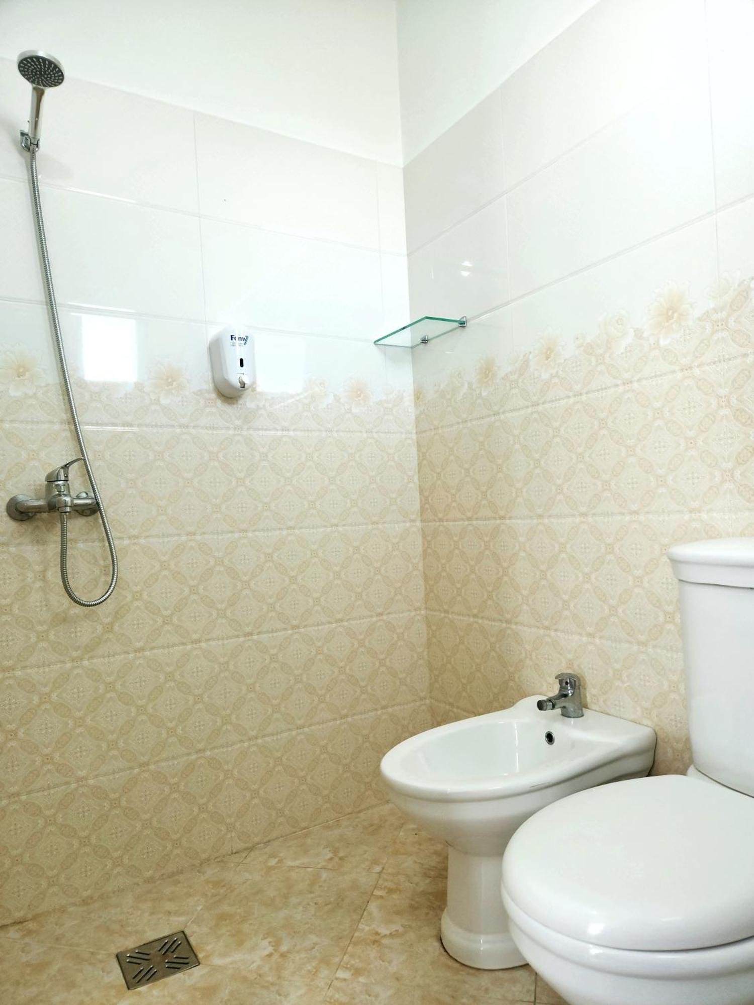 Panorama View Apt, 150M To Beach, 750M Lungo Mare Apartment Vlore Exterior photo